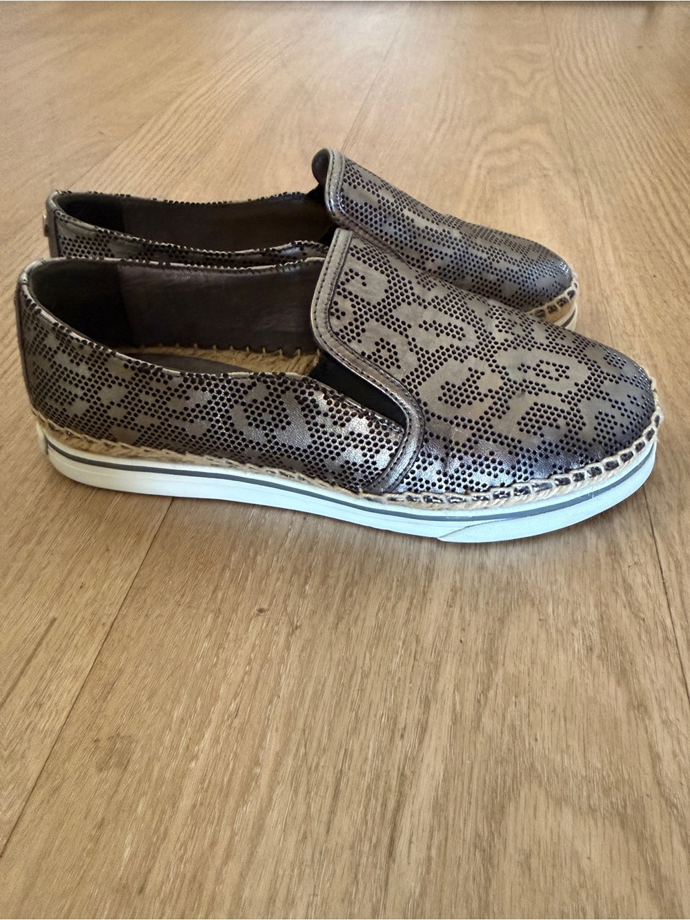 Jimmy Choo Dawn Metallic Silver Perforated Leather Espadrille Sneakers 37